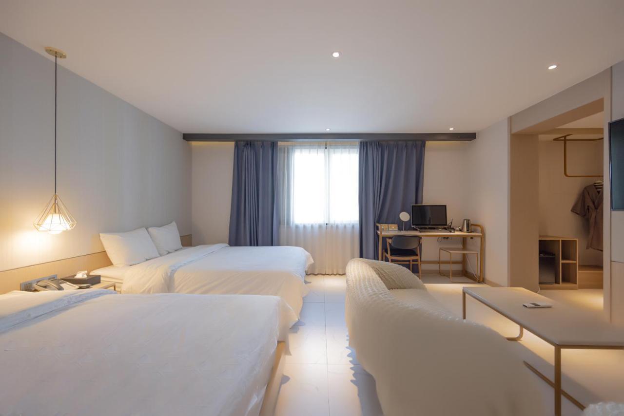 Hound Hotel Seomyeon-Beomcheon Busan Exterior foto