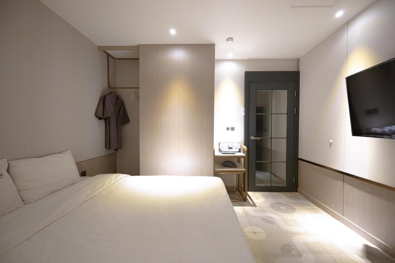 Hound Hotel Seomyeon-Beomcheon Busan Exterior foto